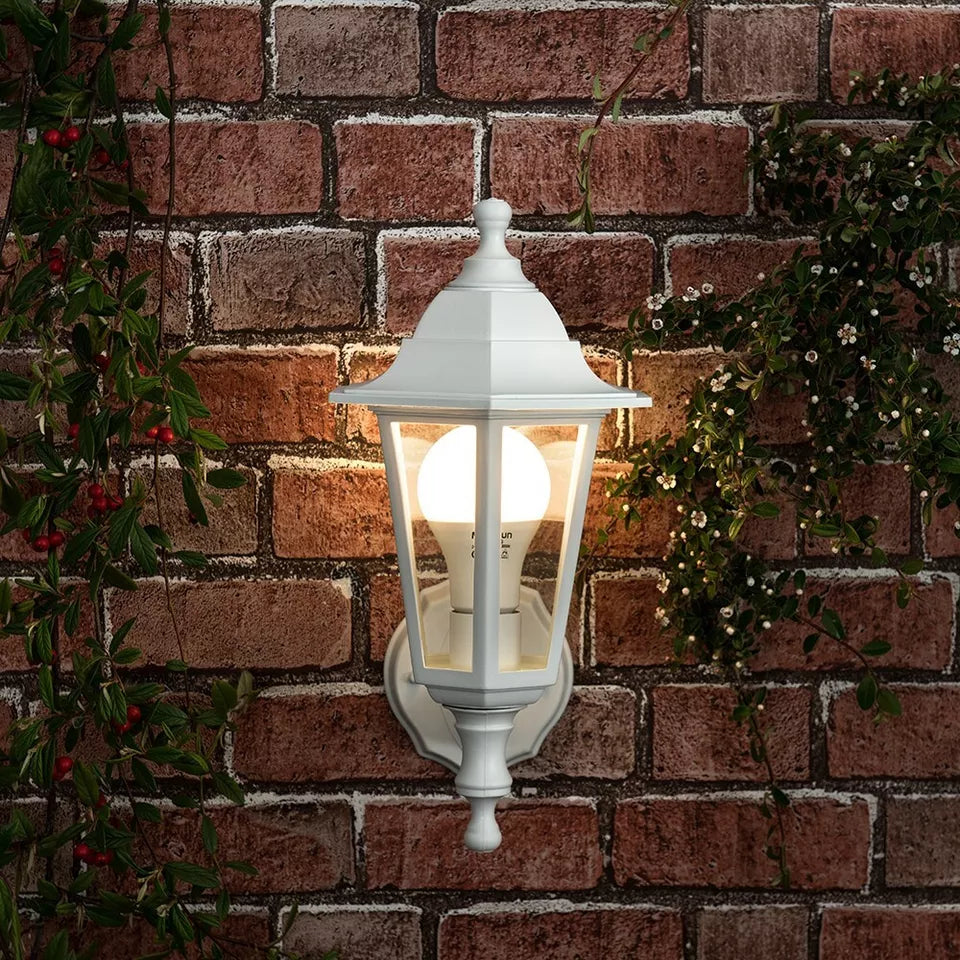 Traditional Outdoor Wall Lantern IP44 – Weatherproof LED Garden Wall Light for Patio, Yard & Porch